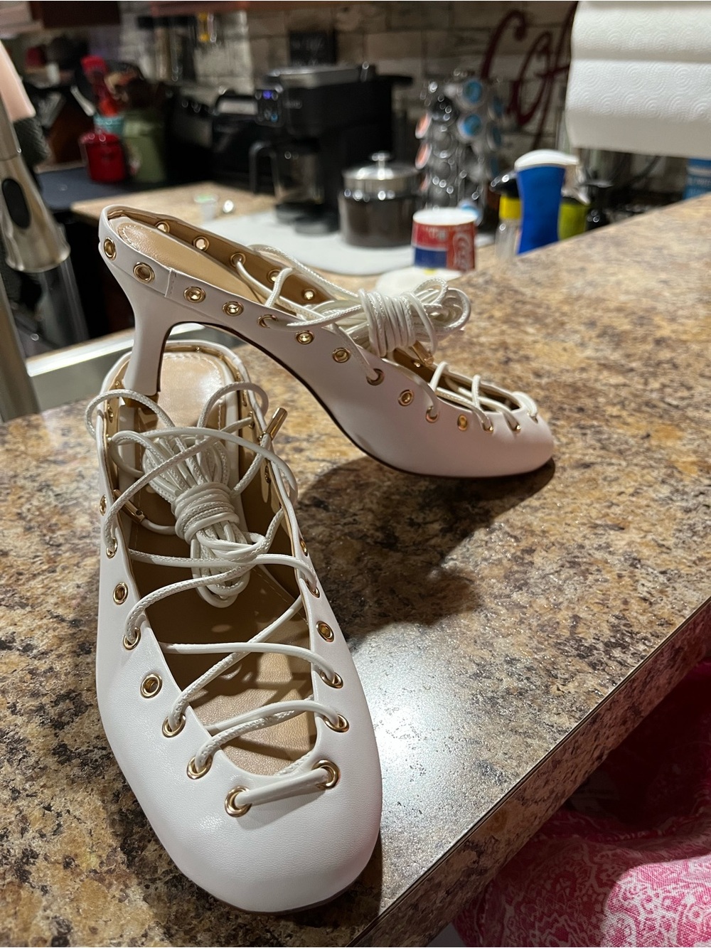 Women's White Lace-Up Mid Heel Pumps